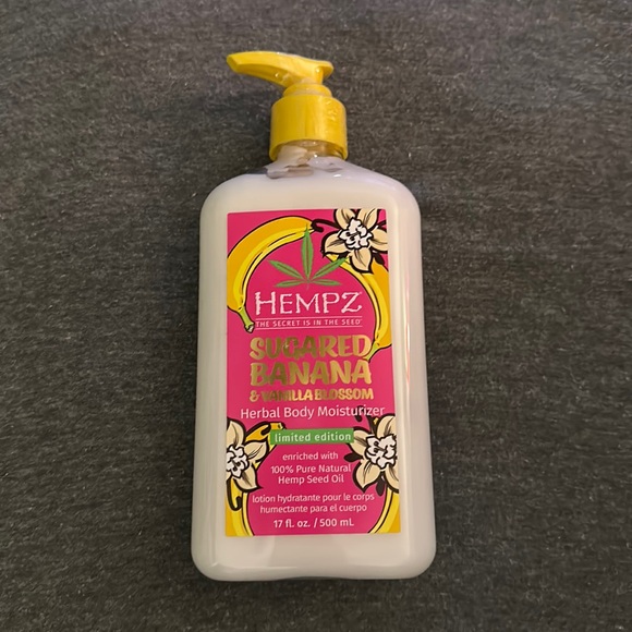 Hempz Bath & Body Hempz Sugared Banana And Vanilla Blossom Lotion